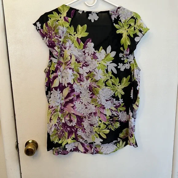 Worthington Women’s Blouse Black/Purple Floral Size Large - Picture 4 of 4